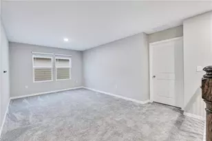 686 Heritage Sq Dr, Haines City, FL 33844 - Photo 10