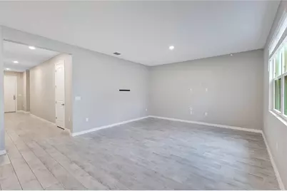 686 Heritage Square Drive, Haines City, FL 33844 - Photo 6