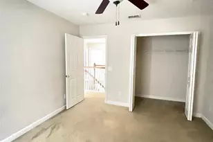 1023 Whirlaway Dr, Kissimmee, FL 34744 - Photo 16