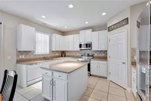 1411 Plumgrass Cir, Ocoee, FL 34761 - Photo 12