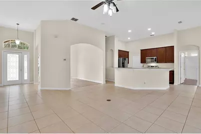 253 Beacon Pointe Drive, Ocoee, FL 34761 - Photo 6
