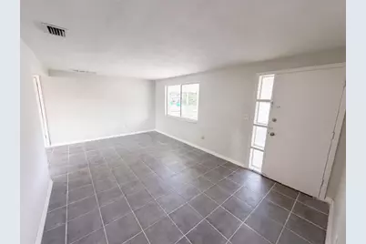 4718 Trafford Road, Holiday, FL 34690 - Photo 10