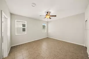 1102 Canyon Oaks Dr, Brandon, FL 33510 - Photo 16