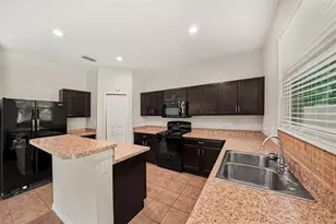 1102 Canyon Oaks Dr, Brandon, FL 33510 - Photo 14