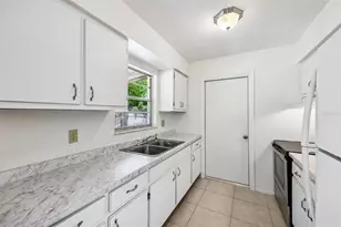 312 Loch Low Ln, Sanford, FL 32773 - Photo 12