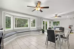 911 Alameda Dr, Longwood, FL 32750 - Photo 12
