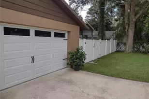 2301 NE 32nd Pl, Ocala, FL 34479 - Photo 2