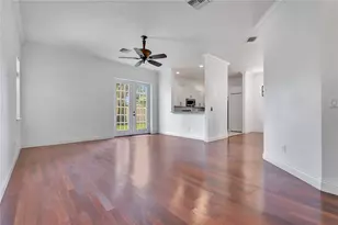 134 E Esther St, Orlando, FL 32806 - Photo 10
