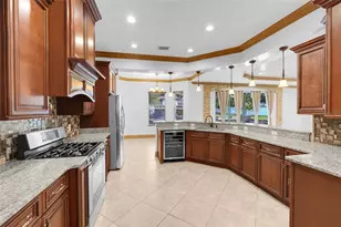 4943 N Apopka Vineland Rd, Orlando, FL 32818 - Photo 18