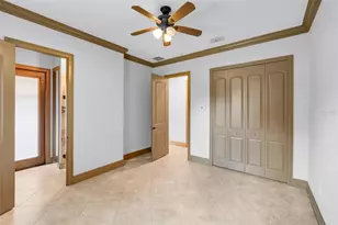4943 N Apopka Vineland Rd, Orlando, FL 32818 - Photo 32