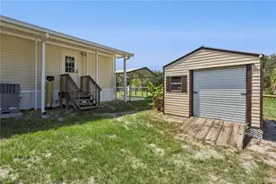 33525 Linda Dr, Leesburg, FL 34788 - Photo 30