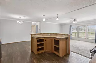 33525 Linda Dr, Leesburg, FL 34788 - Photo 10