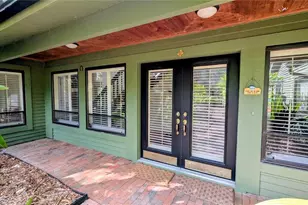 2602 Firetree Ln, Venice, FL 34292 - Photo 2