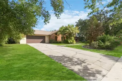7813 Saranac Court, Orlando, FL 32835 - Photo 2