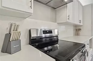 9102 Floribunda Dr, Orlando, FL 32818 - Photo 14
