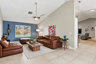 9102 Floribunda Dr, Orlando, FL 32818 - Photo 6