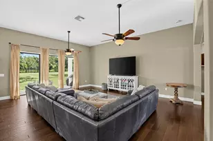 4650 Lake Pickett Dr, Groveland, FL 34736 - Photo 10