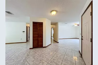 2983 Ontario Circle W, Melbourne, FL 32935 - Photo 8