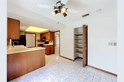 2983 Ontario Circle W, Melbourne, FL 32935 - Photo 18