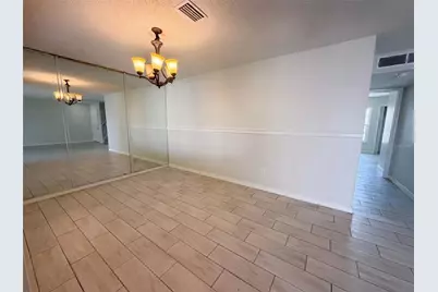 4747 Puritan Circle #523, Tampa, FL 33617 - Photo 8