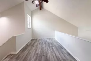 4747 Puritan Cir, Tampa, FL 33617 - Photo 14