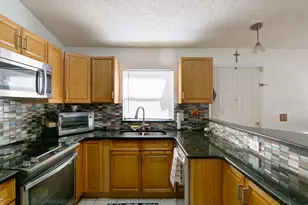 1012 Vista Palma Way, Orlando, FL 32825 - Photo 6