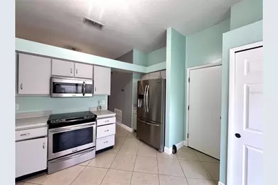 8120 Lesia Circle, Orlando, FL 32835 - Photo 8