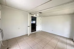 8120 Lesia Cir, Orlando, FL 32835 - Photo 18