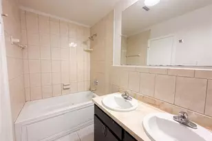 6907 Spencer Cir, Tampa, FL 33610 - Photo 16