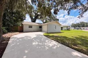 121 Inwood Cir, Brandon, FL 33510 - Photo 1