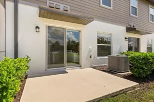 366 Cape Honeysuckle Pl, Sanford, FL 32771 - Photo 4