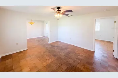1305 W Spencer Street, Plant City, FL 33563 - Photo 8
