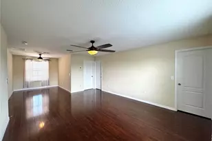 2890 Spring Breeze Way, Kissimmee, FL 34744 - Photo 10