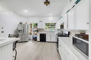 15904 Lake Orienta Ct, Clermont, FL 34711 - Photo 10