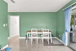 8405 Oak Bluff Dr, Orlando, FL 32827 - Photo 10