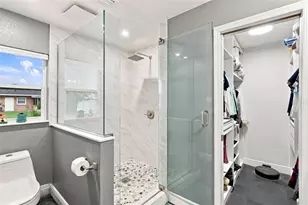 8405 Oak Bluff Dr, Orlando, FL 32827 - Photo 20