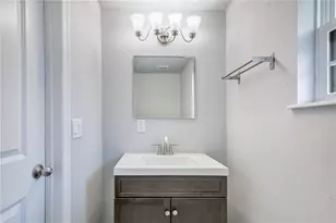 2102 Harrison Ave, Orlando, FL 32804 - Photo 30