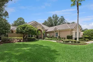 1738 Brackenhurst Pl, Lake Mary, FL 32746 - Photo 2