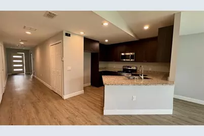 5 N Hart Boulevard, Orlando, FL 32835 - Photo 2