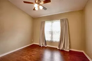 25735 Glen Eagle Dr, Leesburg, FL 34748 - Photo 12