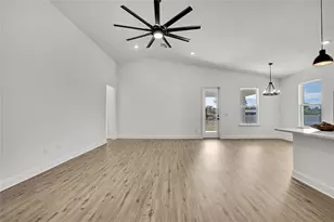 13126 Meadow Swallow Ave, Brooksville, FL 34613 - Photo 14