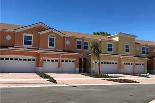 2055 Royal Vista Ct, Orlando, FL 32817 - Photo 2
