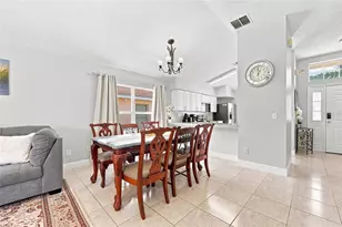 2537 Chatham Cir, Kissimmee, FL 34746 - Photo 14