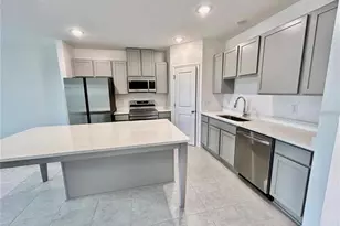 10759 Ironwood Tree Wy, San Antonio, FL 33576 - Photo 4