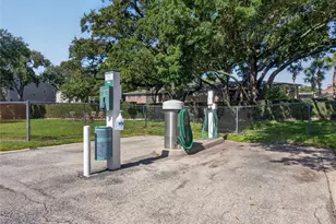 4386 Lake Underhill Rd, Orlando, FL 32803 - Photo 32