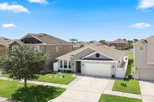 2050 Beacon Landing Cir, Orlando, FL 32824 - Photo 4