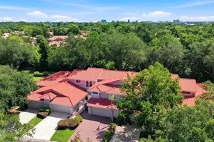 7537 Fenwick Cove Ln, Orlando, FL 32819 - Photo 2