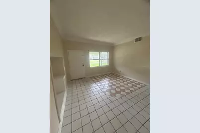 127 Country Club Drive, Sanford, FL 32771 - Photo 2