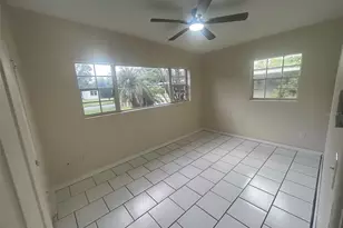 127 Country Club Dr, Sanford, FL 32771 - Photo 8