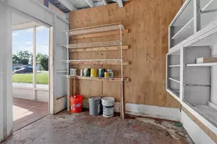 208 Palmyra Dr, Orlando, FL 32807 - Photo 38